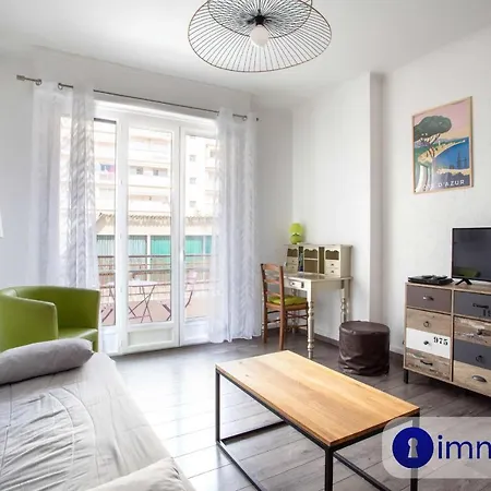 Апартаменты Near The Center Borriglione District Ницца